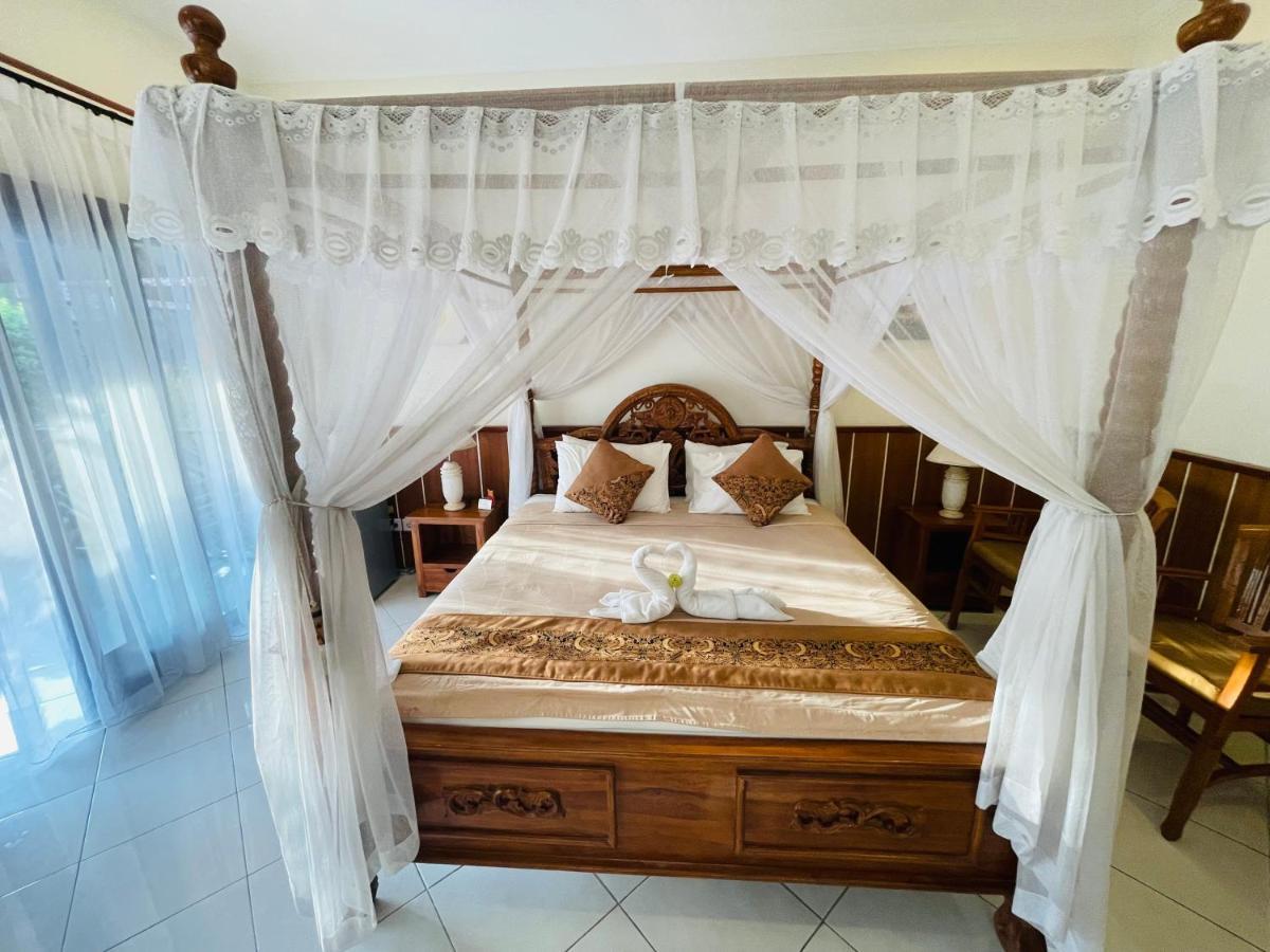 Mutiara Bali Hotel Candi Dasa  Luaran gambar