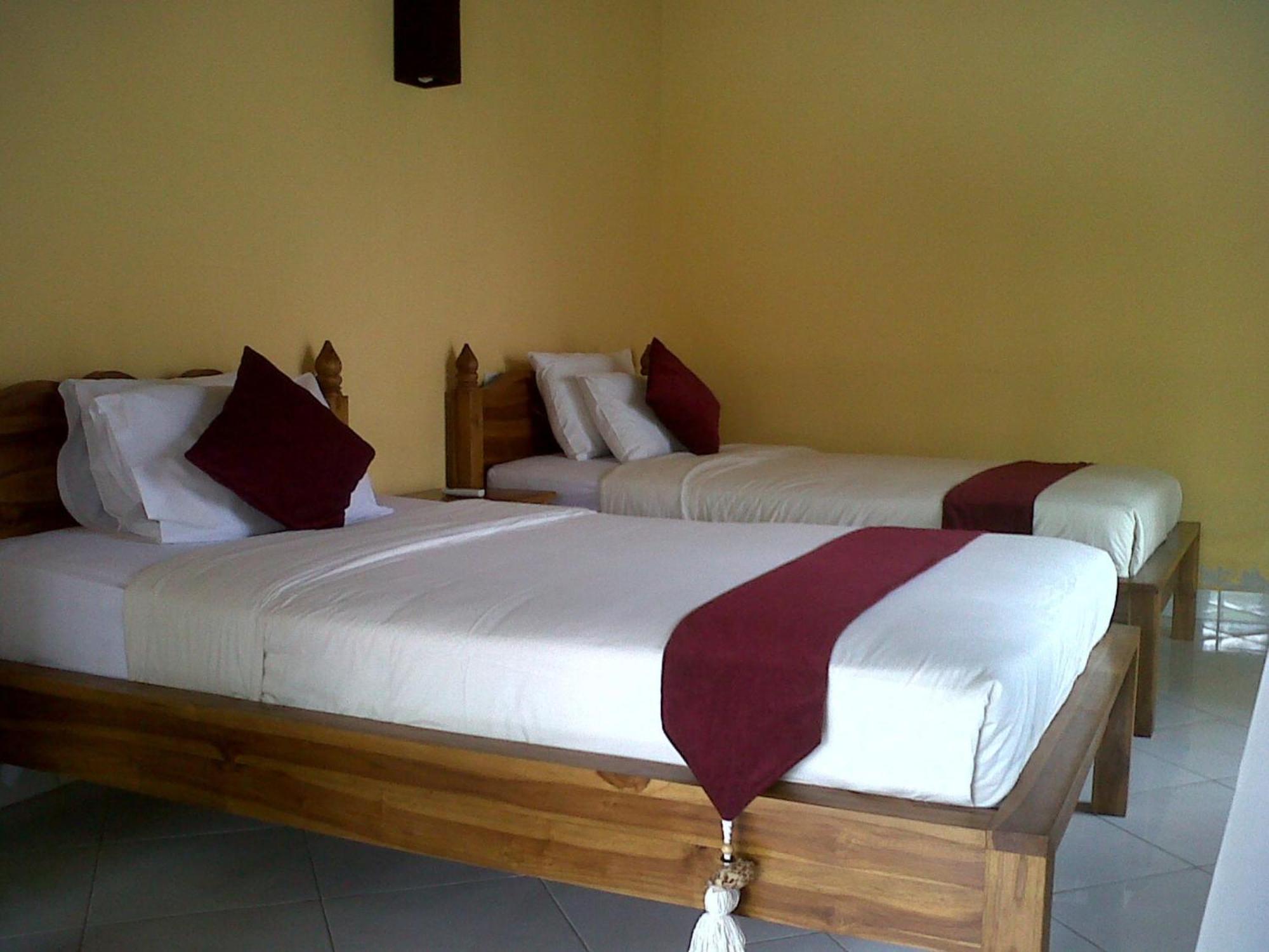 Mutiara Bali Hotel Candi Dasa  Luaran gambar