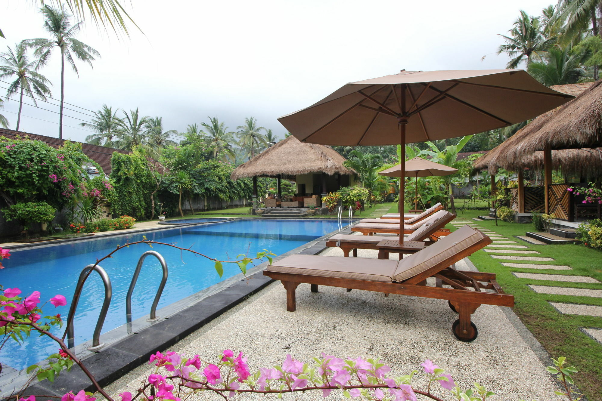 Mutiara Bali Hotel Candi Dasa  Luaran gambar