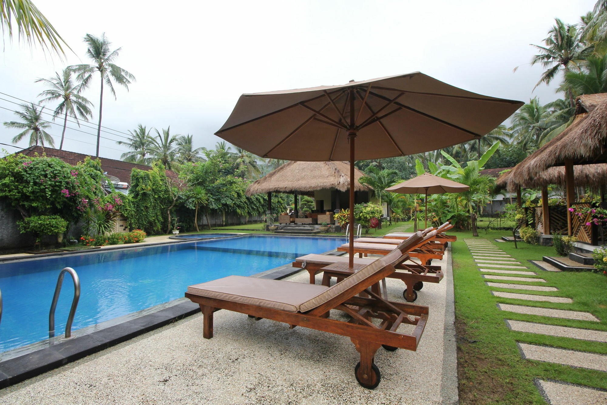 Mutiara Bali Hotel Candi Dasa  Luaran gambar